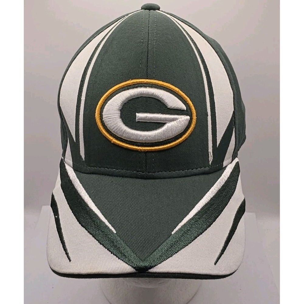 Green Bay Packers Team Apparel Reebok‎ Strapback Cap NFL Green Football Hat